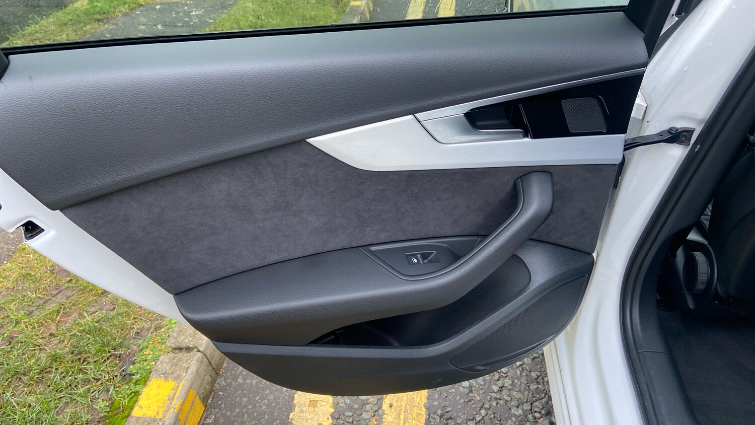 Used Audi A4 2023 for sale - 77363905: Photo 25