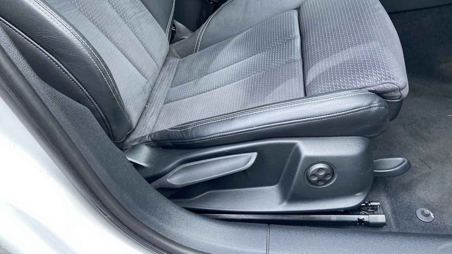 Used Audi A4 2023 for sale - 77363905: Photo 35