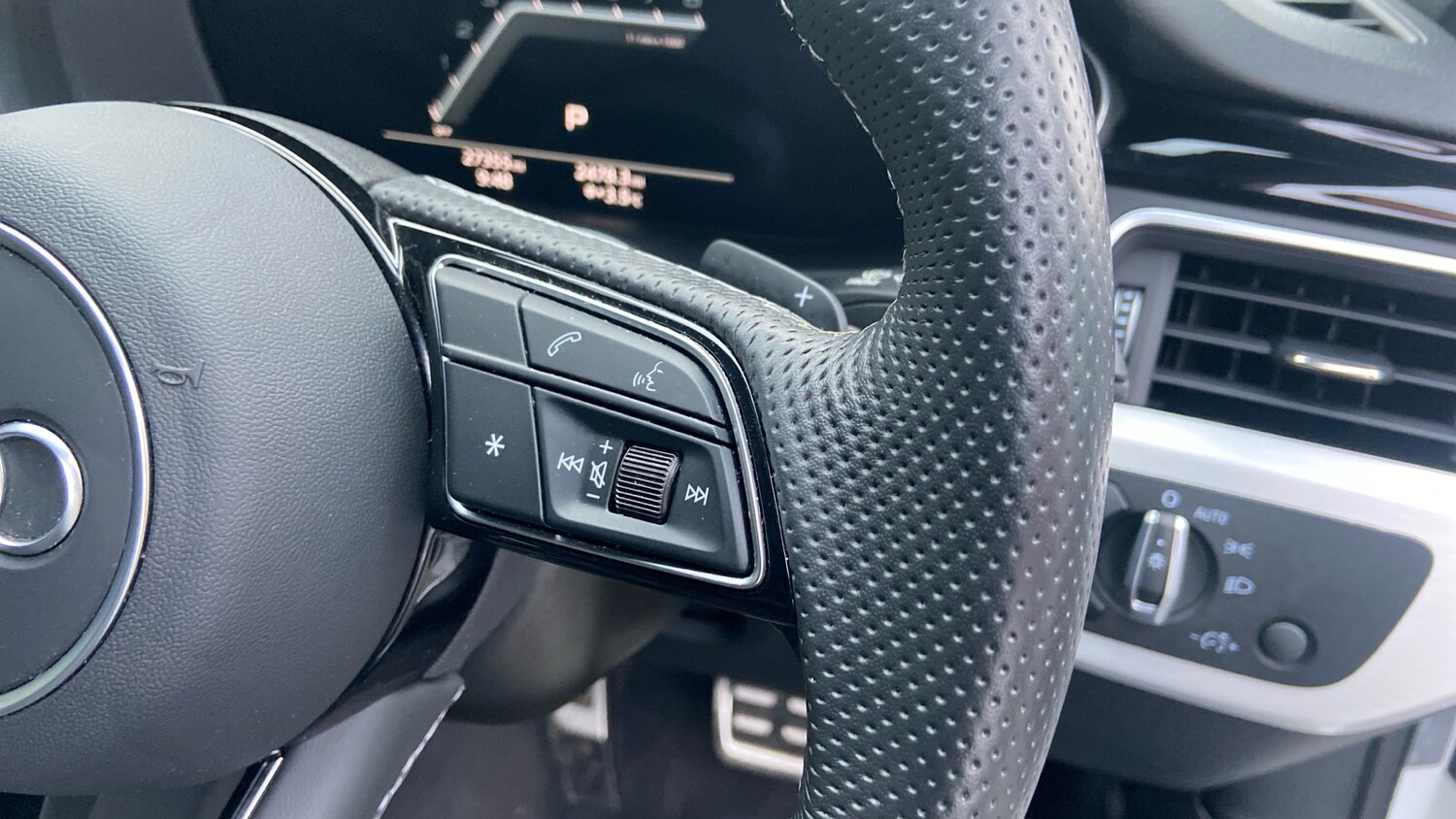 Used Audi A4 2023 for sale - 77363905: Photo 37