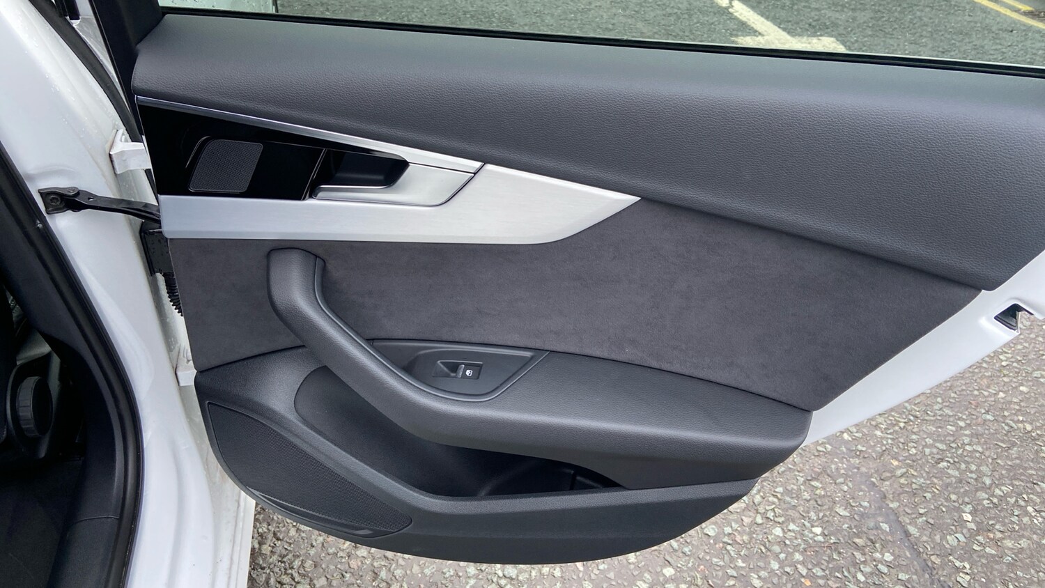 Used Audi A4 2023 for sale - 77363905: Photo 41