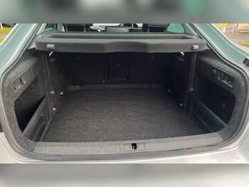 Used Skoda Superb 2020 for sale - 76583167: Photo