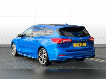 Used Ford Focus 2019 for sale - 77162133: Photo