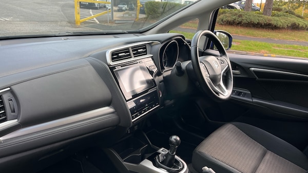 Used Honda Jazz 2018 for sale - 76253075: Photo 2