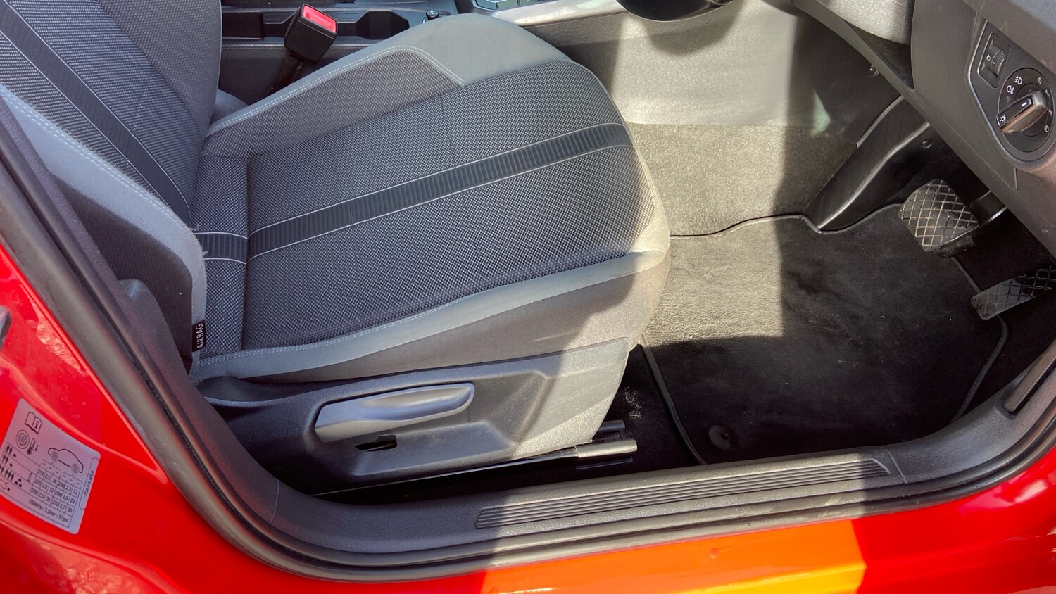 Used Volkswagen Polo 2018 for sale - 77555796: Photo 30