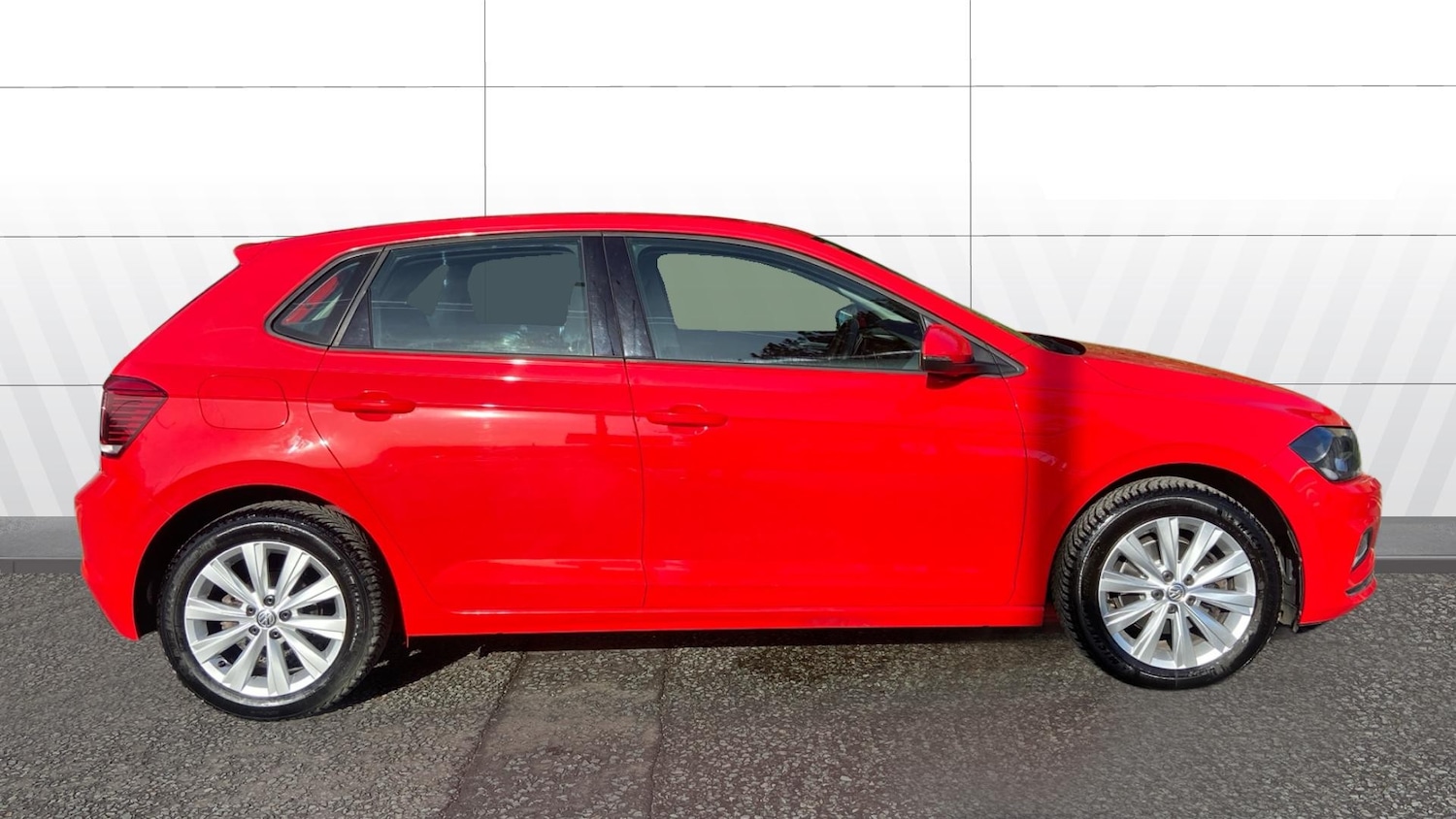 Used Volkswagen Polo 2018 for sale - 77555796: Photo 5