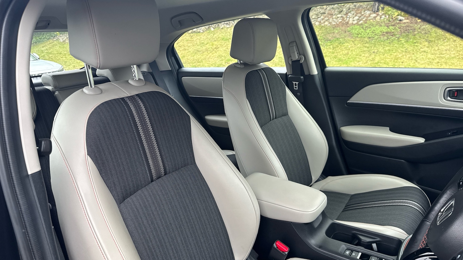 Used Honda HR-V 2022 for sale - 77363906: Photo 31