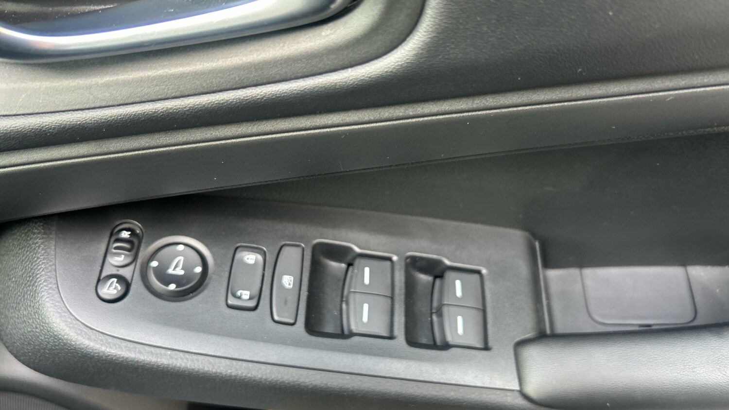 Used Honda HR-V 2023 for sale - 76184305: Photo 16