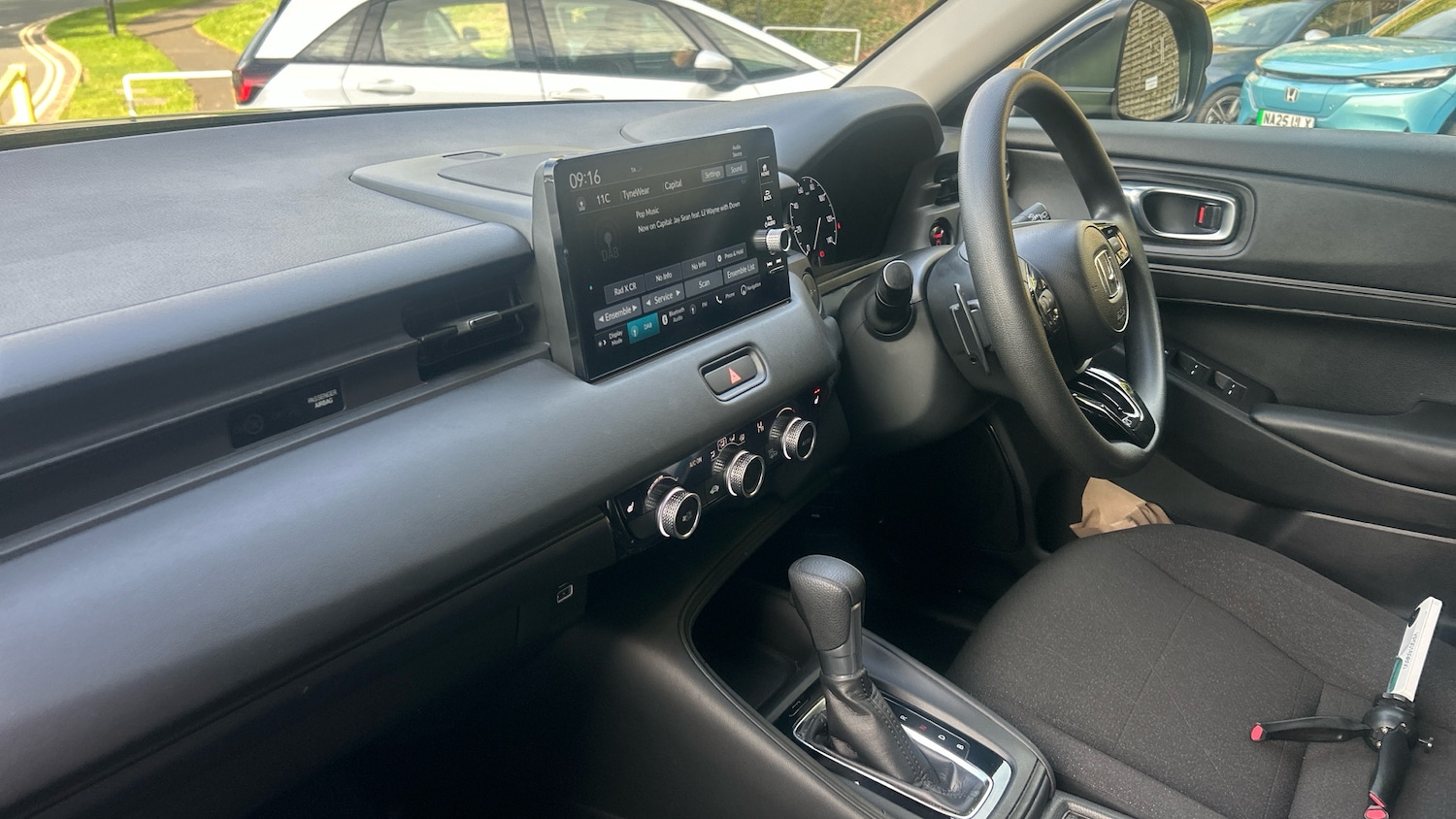 Used Honda HR-V 2023 for sale - 76184305: Photo 2