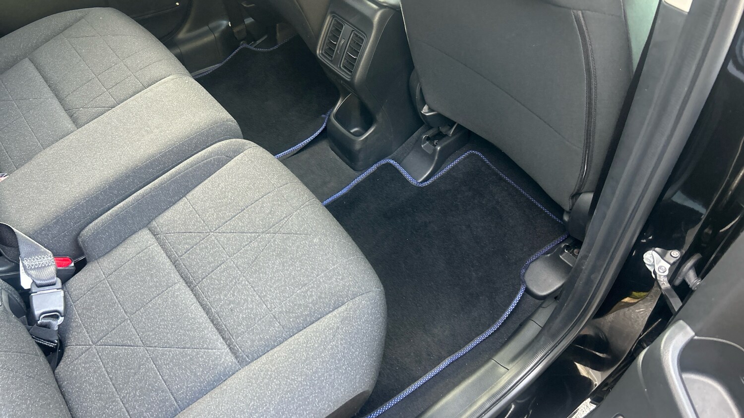 Used Honda HR-V 2023 for sale - 76184305: Photo 23