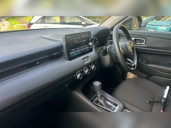 Used Honda HR-V 2023 for sale - 76184305: Photo 2