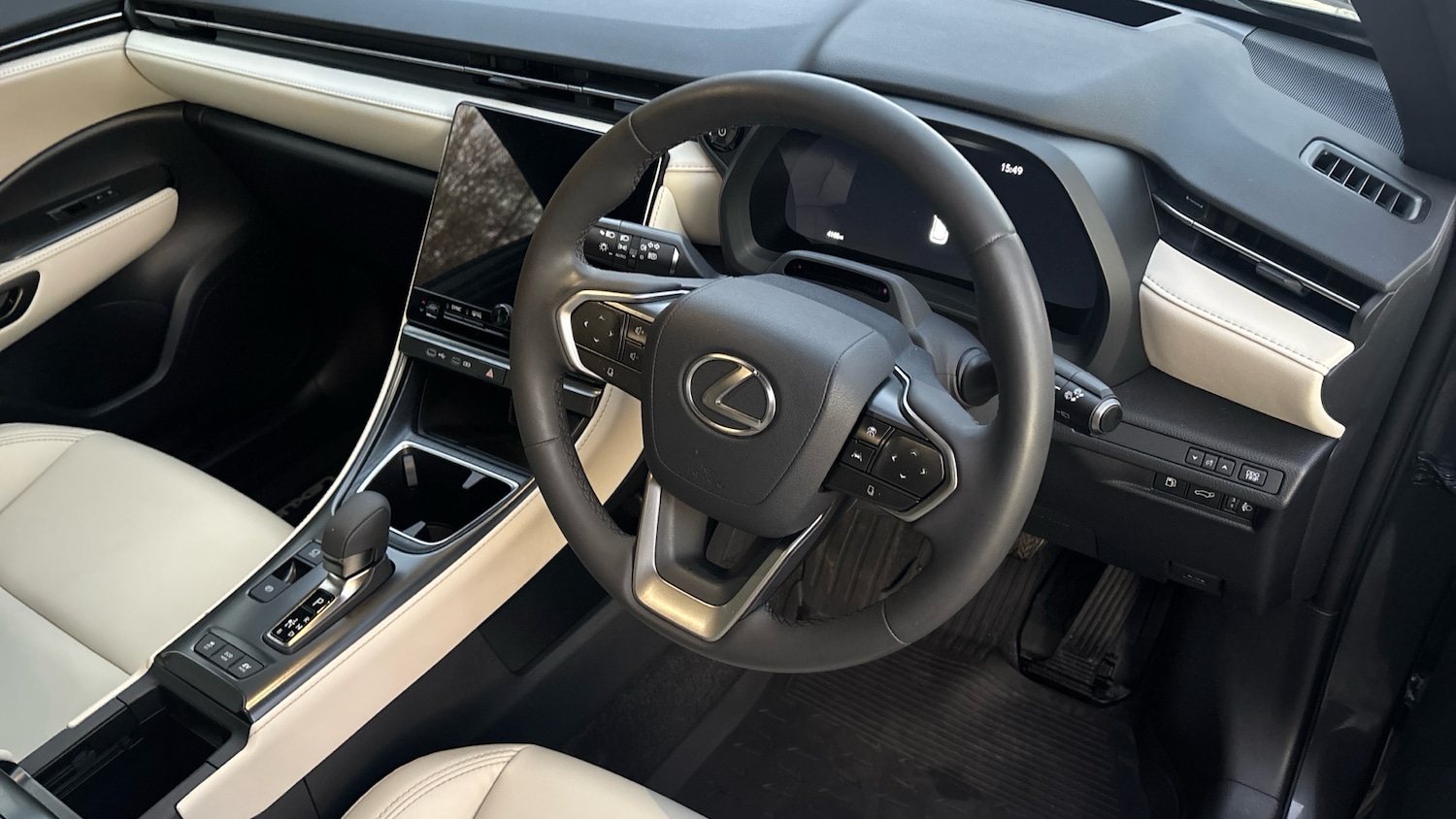 Used Lexus LBX 2025 for sale - 77086474: Photo 11