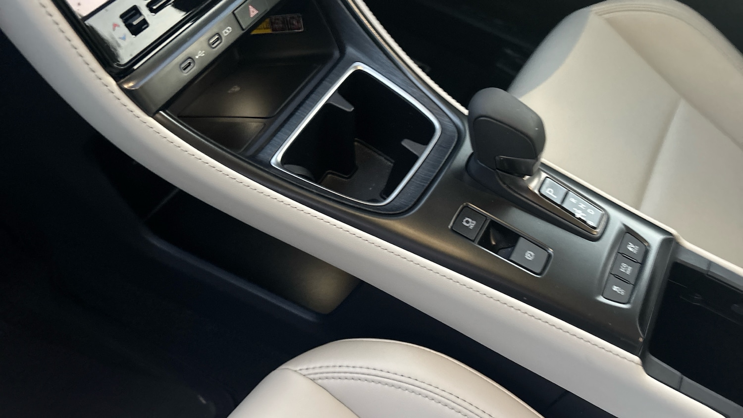 Used Lexus LBX 2025 for sale - 77086474: Photo 13