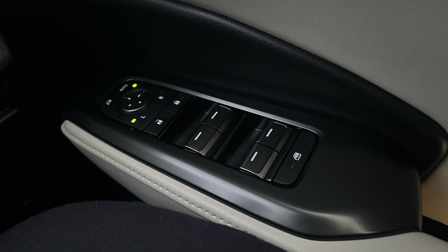 Used Lexus LBX 2025 for sale - 77086474: Photo 41