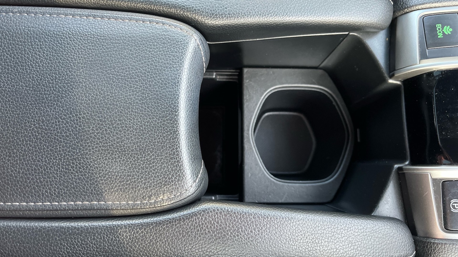 Used Honda Civic 2019 for sale - 77094948: Photo 29