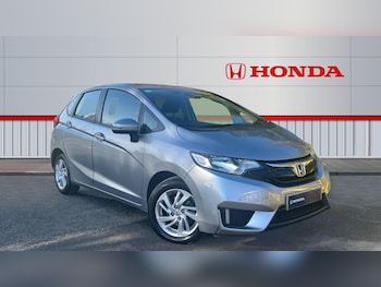 Used Honda Jazz 2017 for sale - 77543529: Photo