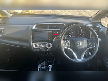 Used Honda Jazz 2017 for sale - 77543529: Photo