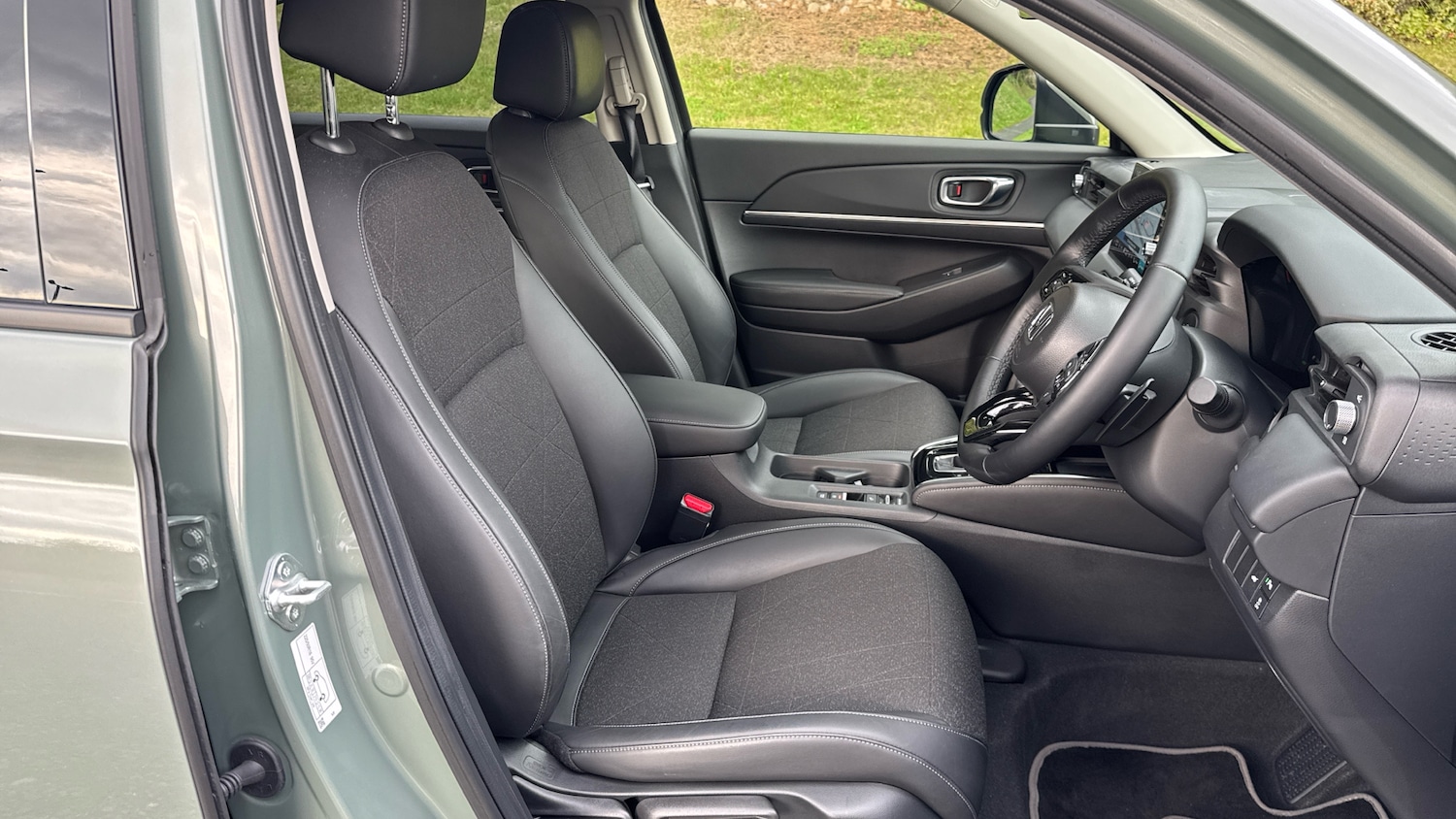 Used Honda HR-V 2024 for sale - 76159905: Photo 38