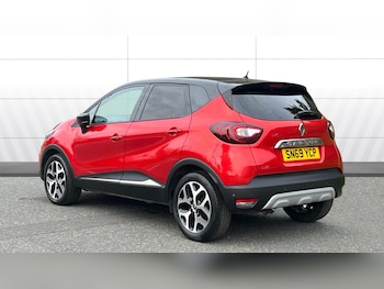 Used Renault Captur 2019 for sale - 77883760: Photo