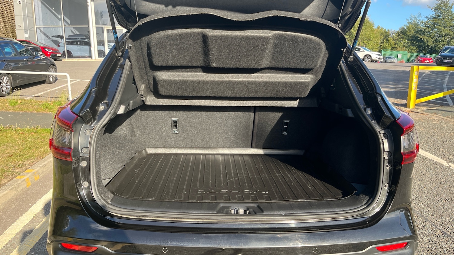 Used Nissan Qashqai 2020 for sale - 75995103: Photo 4