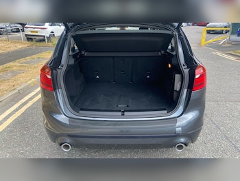 Used BMW 2 Series 2019 for sale - 79320600: Photo