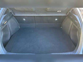 Used Toyota C-HR 2021 for sale - 78048406: Photo