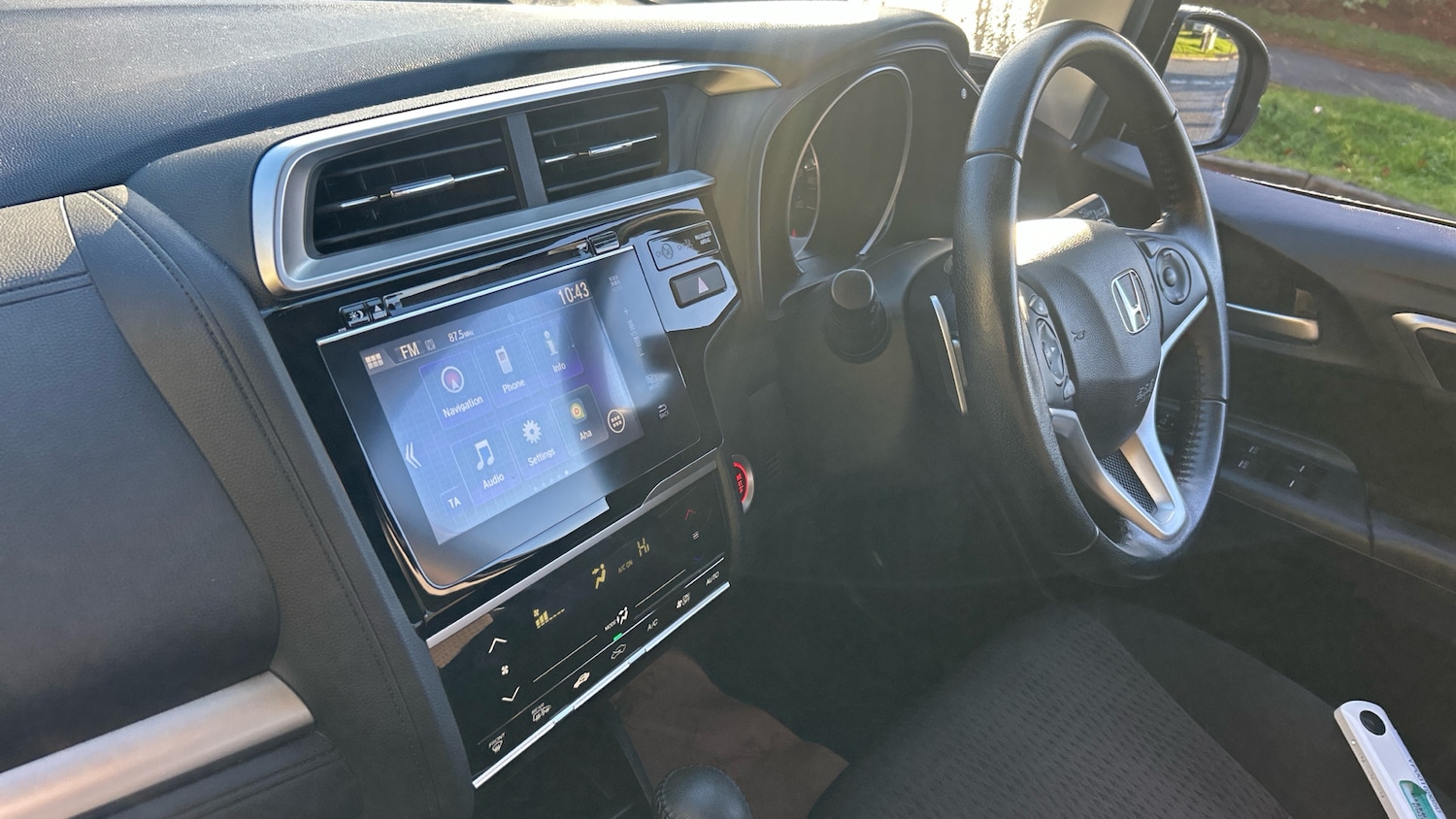 Used Honda Jazz 2019 for sale - 76603310: Photo 2