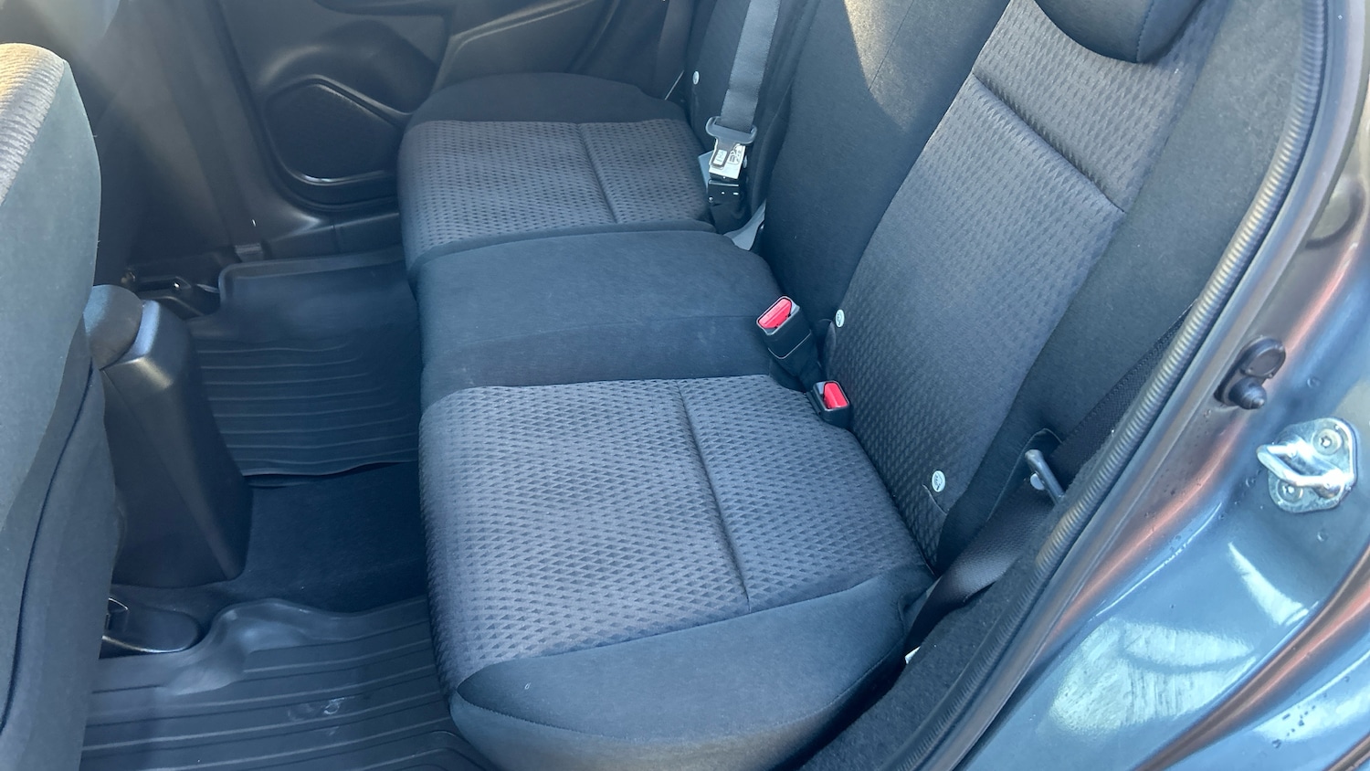 Used Honda Jazz 2019 for sale - 76603310: Photo 20