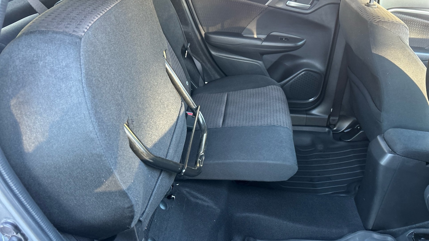 Used Honda Jazz 2019 for sale - 76603310: Photo 26