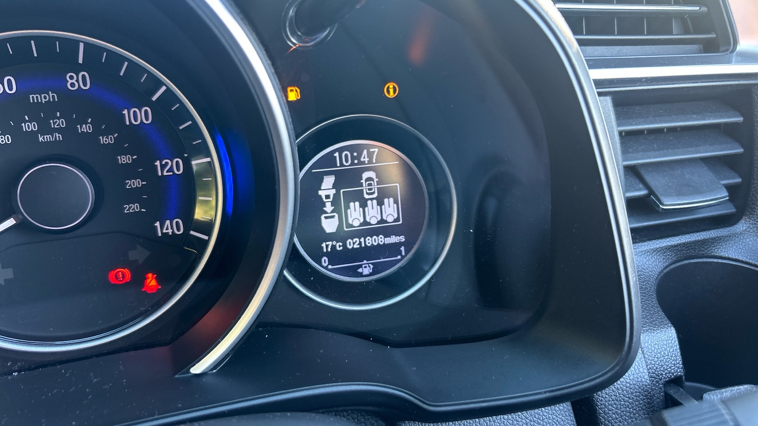 Used Honda Jazz 2019 for sale - 76603310: Photo 36