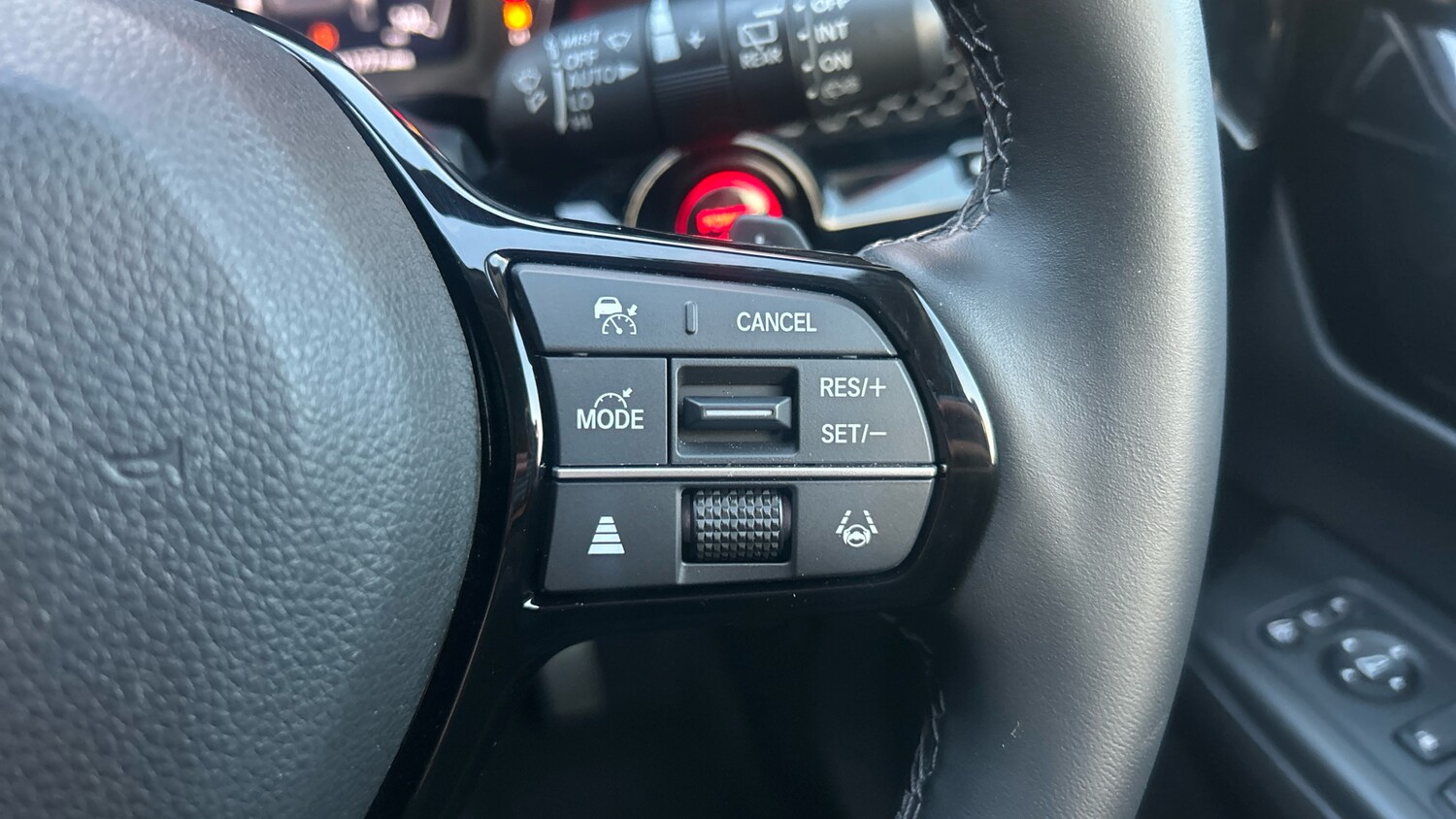 Used Honda CR-V 2024 for sale - 76404434: Photo 29