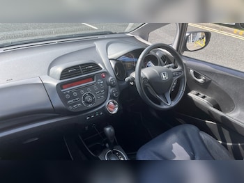 Used Honda Jazz 2014 for sale - 75450084: Photo