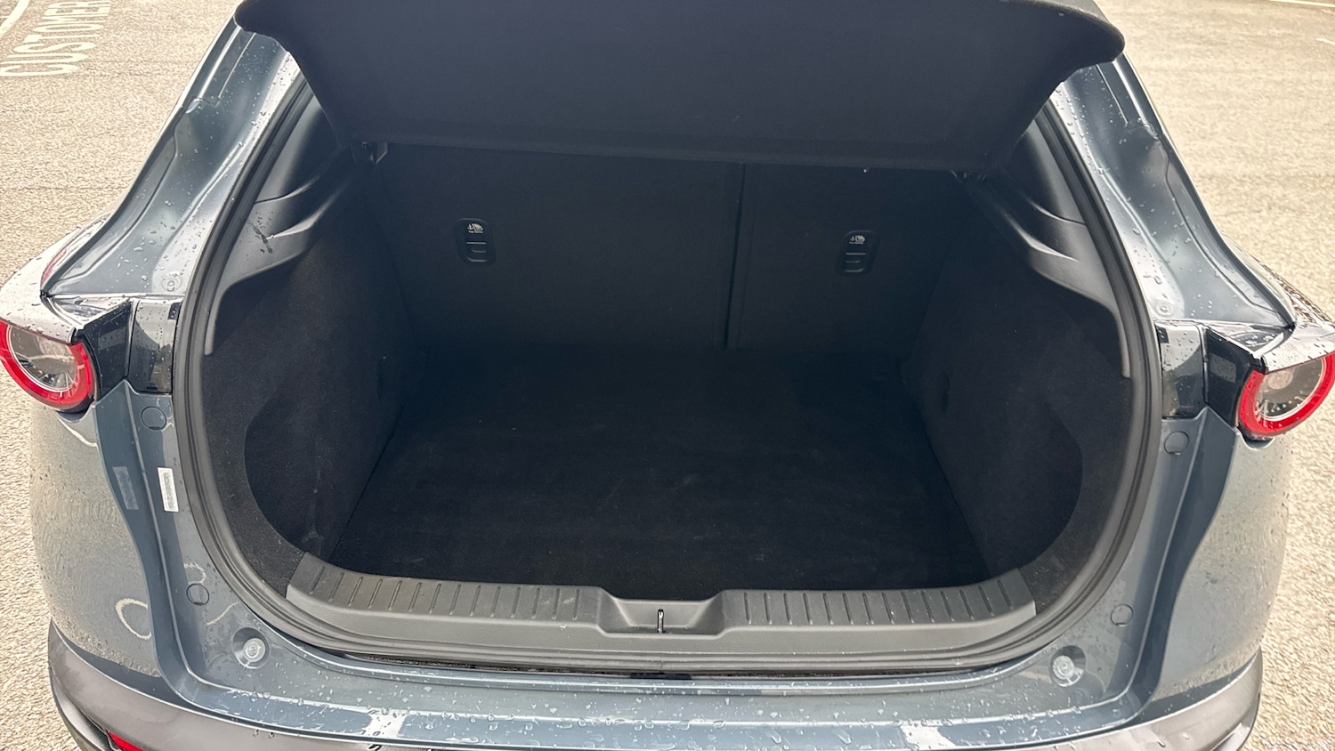 Used Mazda CX-30 2023 for sale - 76183164: Photo 4