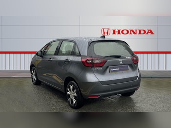 Used Honda Jazz 2023 for sale - 77508366: Photo