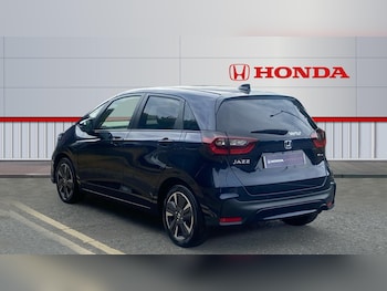 Used Honda Jazz 2024 for sale - 79184769: Photo