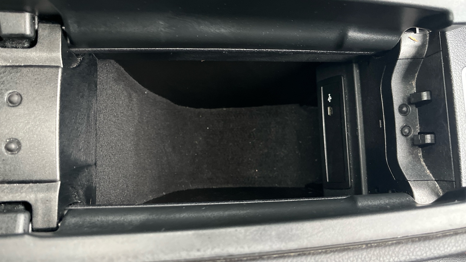 Used Mercedes-Benz GLB 2023 for sale - 78015151: Photo 31