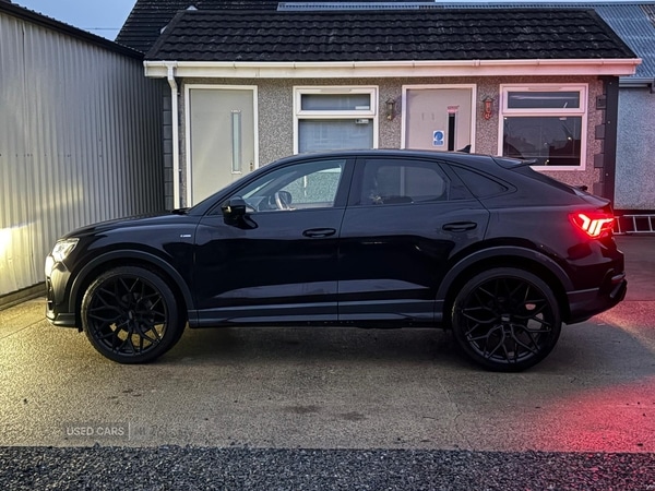 Used Audi Q3 2019 for sale - 76840192: Photo 4