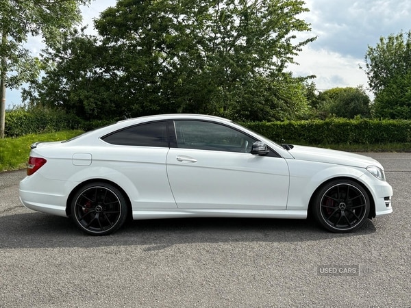 Used Mercedes-Benz C-Class 2012 for sale - 74959722: Photo 4
