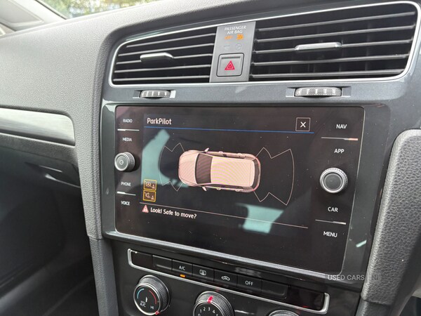 Used Volkswagen Golf 2019 for sale - 77840162: Photo 7