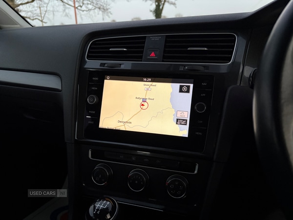 Used Volkswagen Golf 2017 for sale - 76729473: Photo 9