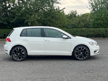 Used Volkswagen Golf 2017 for sale - 75682415: Photo
