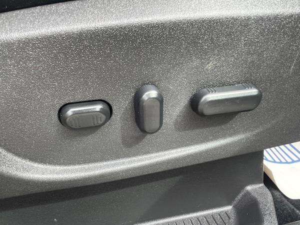 Used Ford Kuga 2017 for sale - 75645584: Photo 30