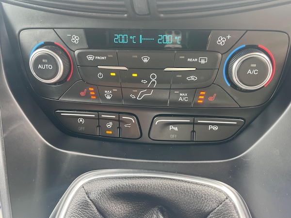 Used Ford Kuga 2017 for sale - 75645584: Photo 33
