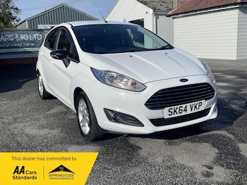 2014 (64) - 1.25 82 Zetec 5dr