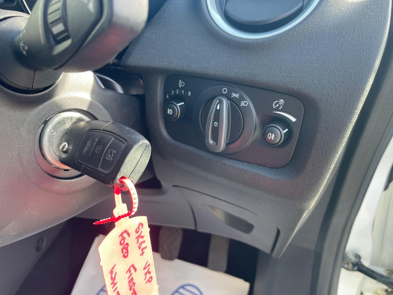 Used Ford Fiesta 2014 for sale - 76441244: Photo 25