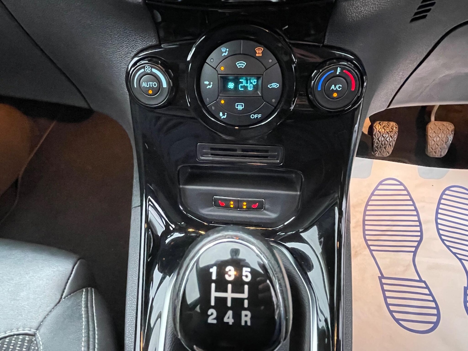 Used Ford Fiesta for sale - 76727958: Photo 28