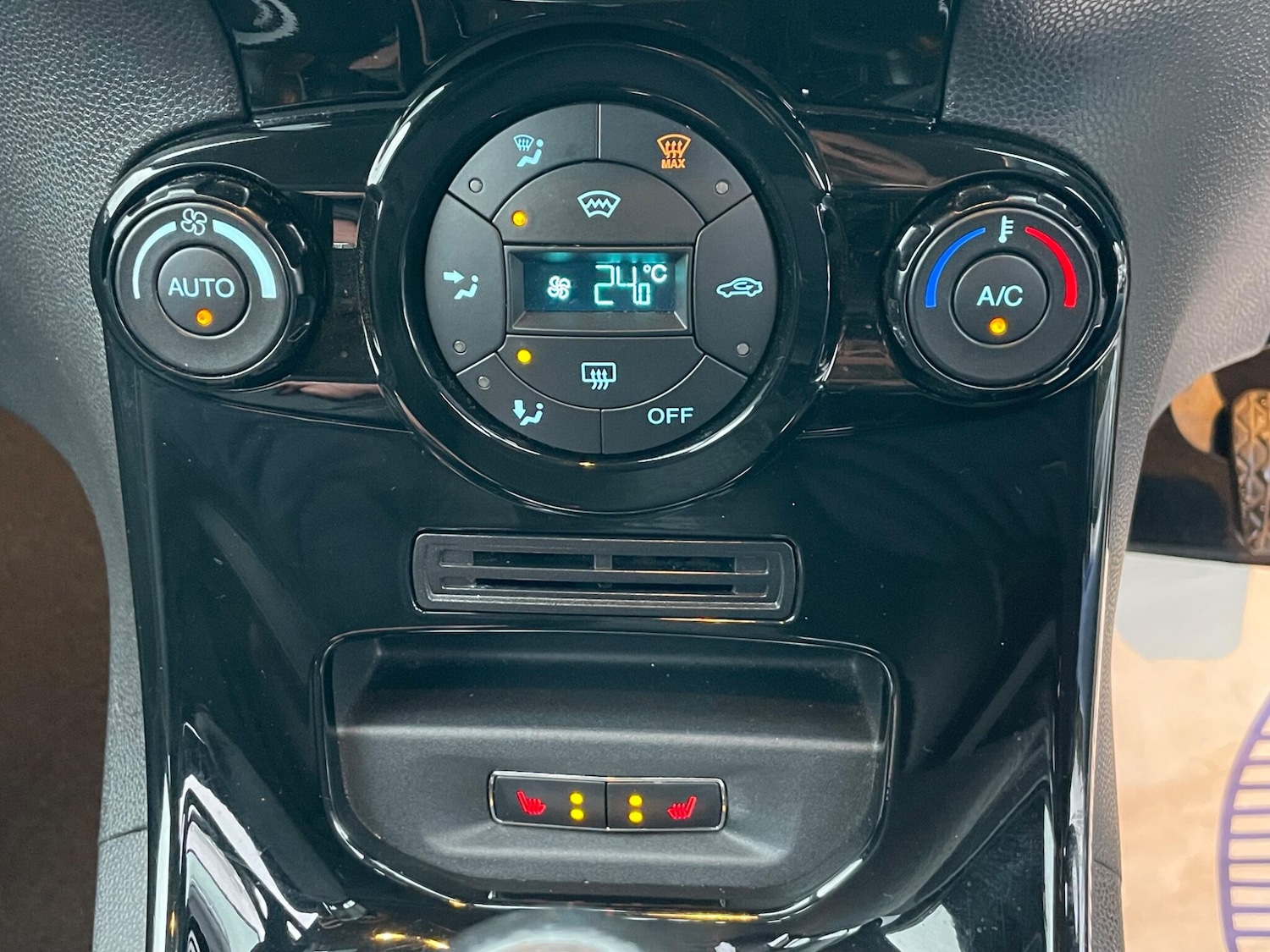 Used Ford Fiesta for sale - 76727958: Photo 30