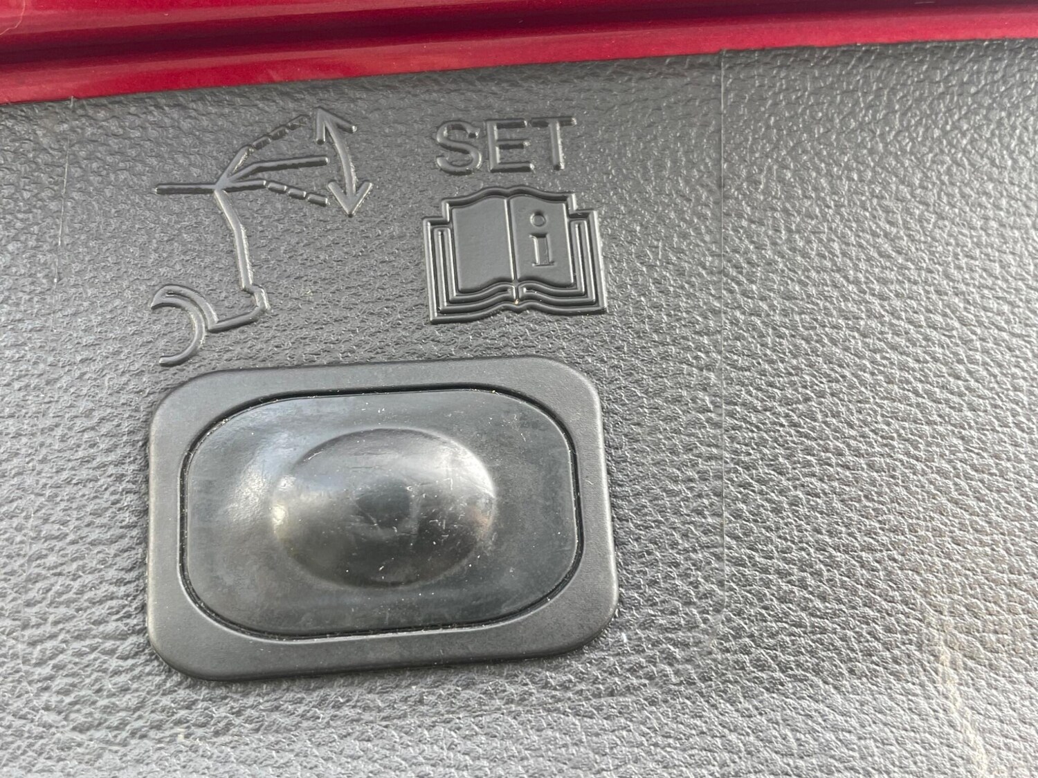 Used Ford Kuga 2015 for sale - 76337841: Photo 23