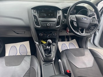Used Ford Focus 2015 for sale - 75532420: Photo
