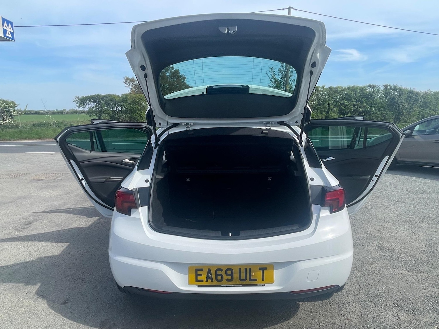 Vehicle 19