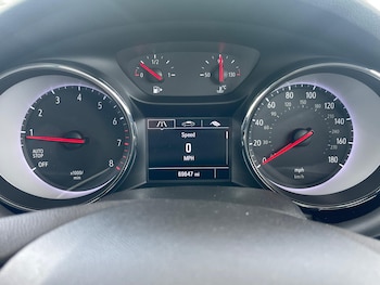Used Vauxhall Astra 2019 for sale - 75532213: Photo